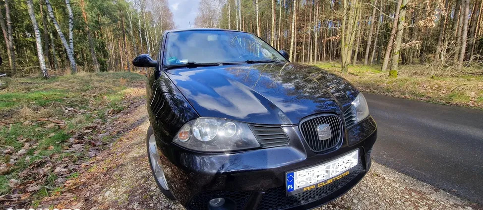 seat wielkopolskie Seat Ibiza cena 8600 przebieg: 249903, rok produkcji 2008 z Chodzież